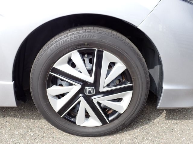 HONDA SHUTTLE HYBRID 2022