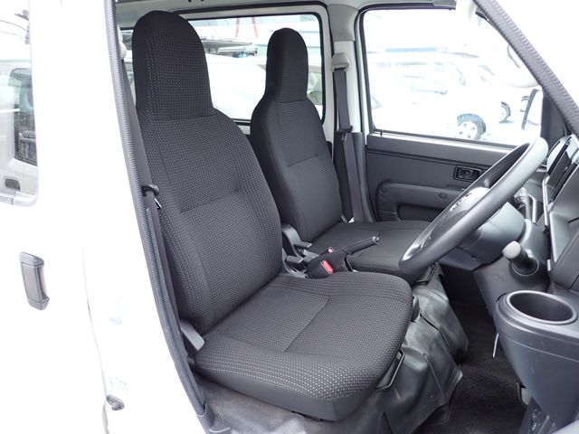 DAIHATSU HIJET CARGO 2019