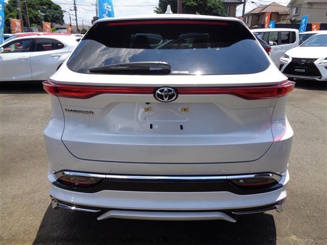 TOYOTA HARRIER 2WD 2024