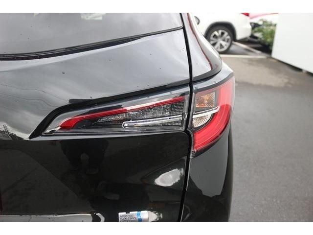 TOYOTA COROLLA TOURING HYBRID 2022