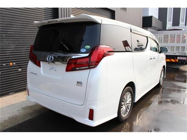 TOYOTA ALPHARD hybrid 4WD 2019