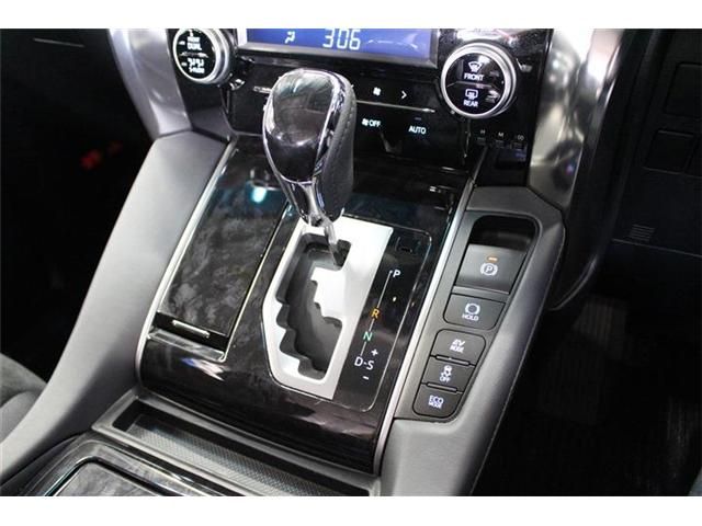 TOYOTA ALPHARD hybrid 4WD 2019