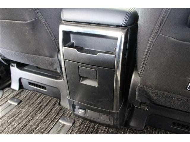 TOYOTA ALPHARD hybrid 4WD 2019