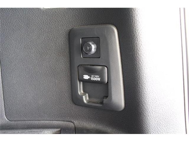 TOYOTA ALPHARD hybrid 4WD 2019