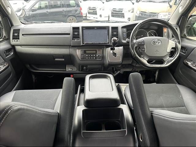 TOYOTA HIACE van 2WD 2016