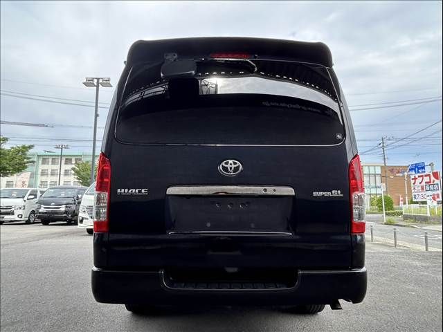 TOYOTA HIACE van 2WD 2018
