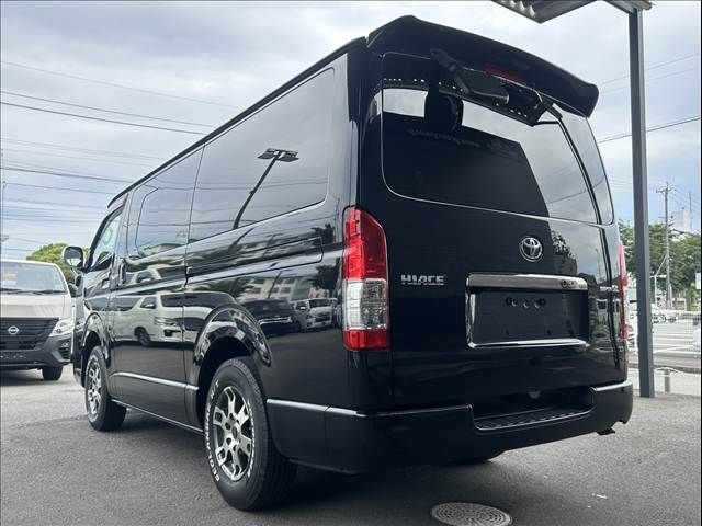 TOYOTA HIACE van 2WD 2018