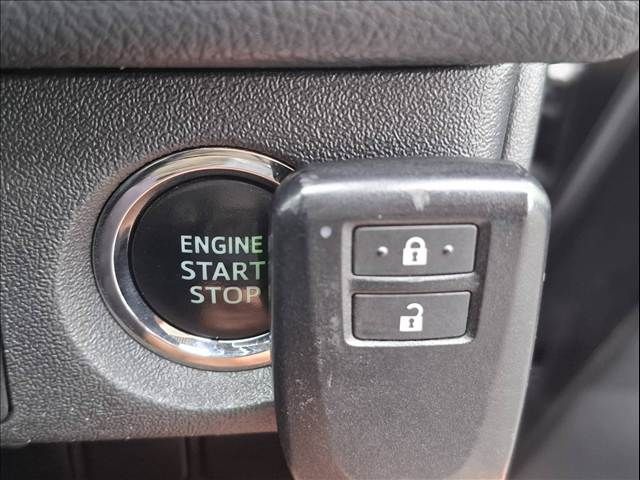 TOYOTA HIACE van 2WD 2018