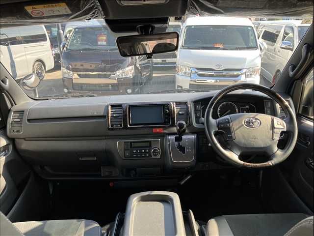 TOYOTA HIACE van 2WD 2024