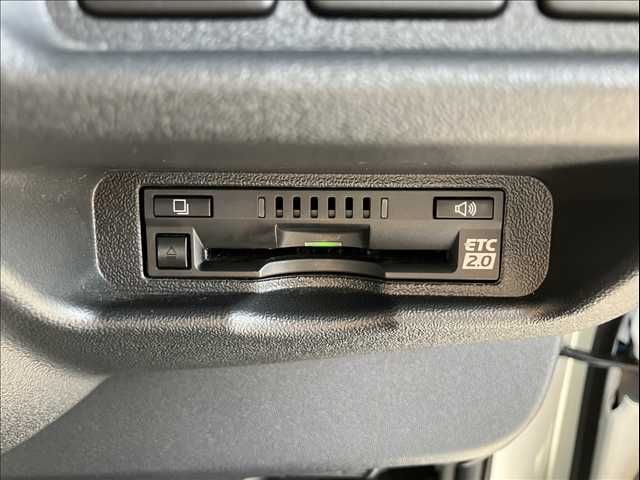 TOYOTA HIACE van 2WD 2024