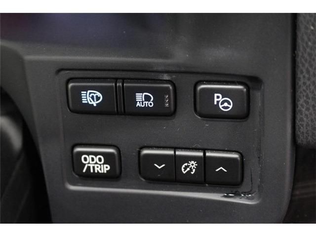 TOYOTA CROWN sedan hybrid 4WD 2017