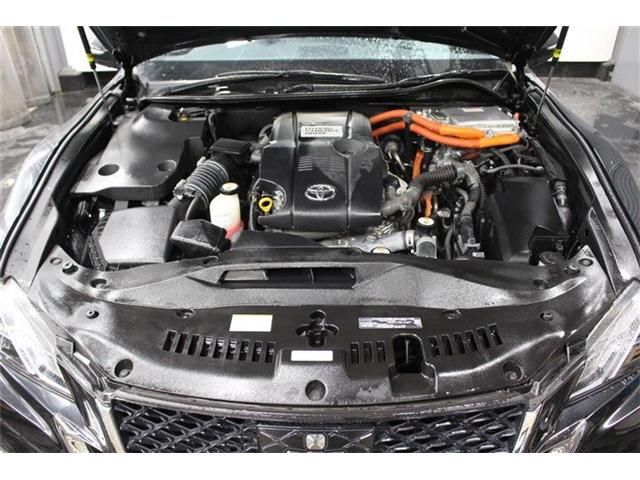 TOYOTA CROWN sedan hybrid 4WD 2017