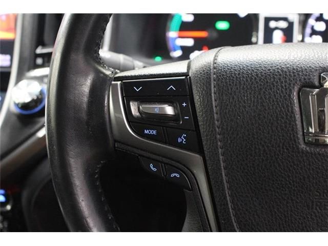 TOYOTA CROWN sedan hybrid 4WD 2017