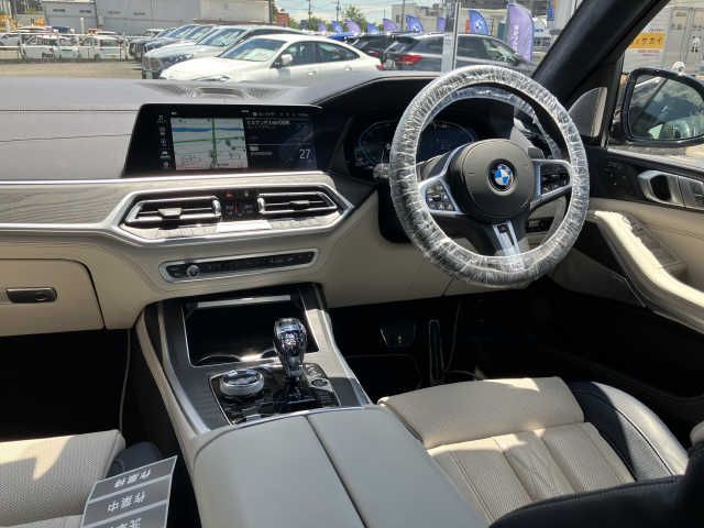 BMW BMW X7 2019