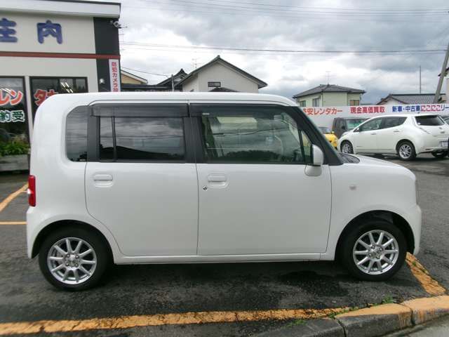 TOYOTA PIXIS SPACE 4WD 2017