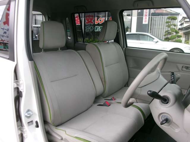 TOYOTA PIXIS SPACE 4WD 2017