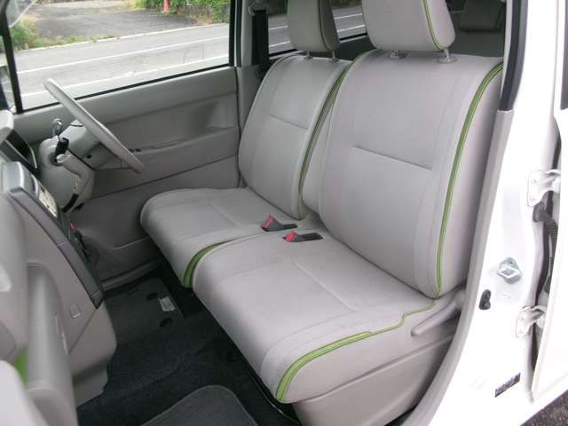 TOYOTA PIXIS SPACE 4WD 2017