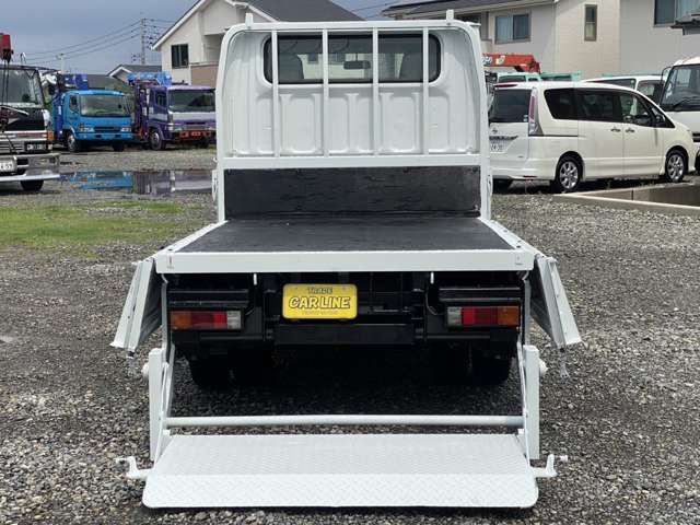 MITSUBISHI CANTER GUTS 2008