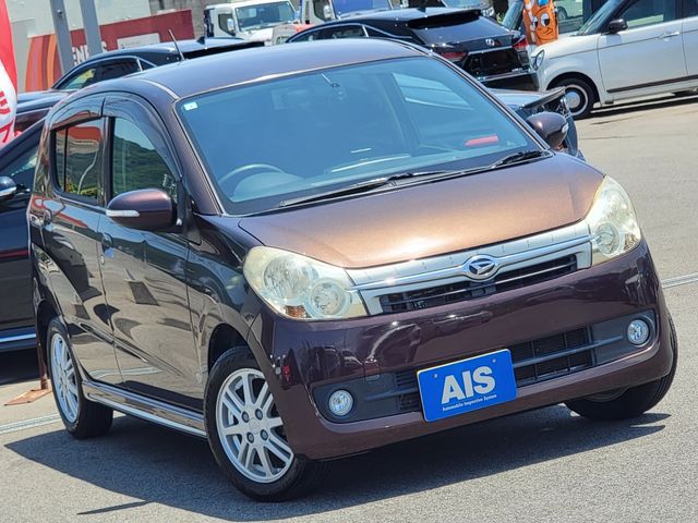 DAIHATSU MIRA CUSTOM 2010