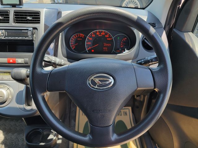 DAIHATSU MIRA CUSTOM 2010