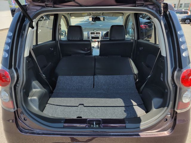 DAIHATSU MIRA CUSTOM 2010