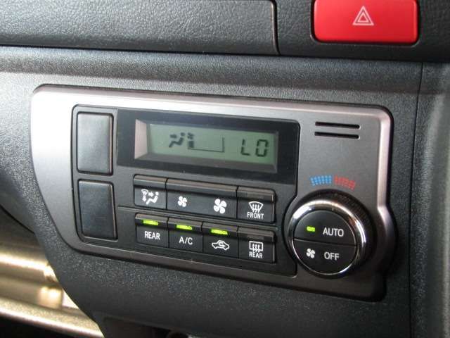 TOYOTA REGIUSACE van 2WD 2015