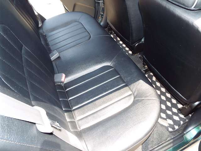 DAIHATSU MIRA GINO 2003