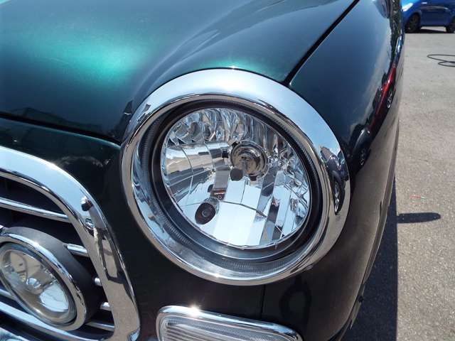 DAIHATSU MIRA GINO 2003