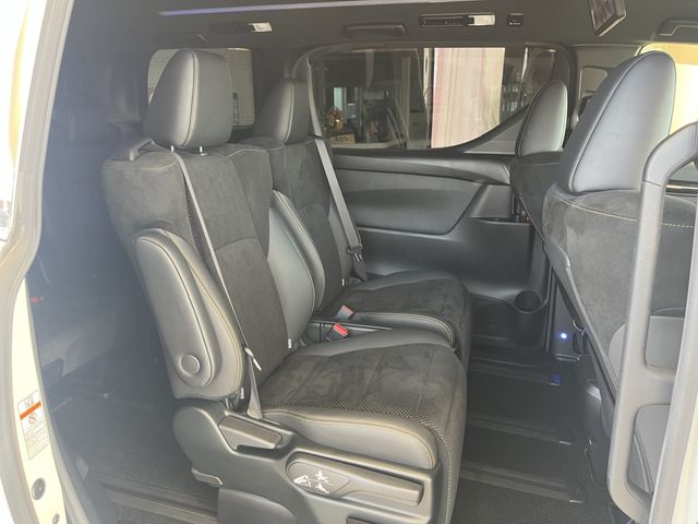 TOYOTA ALPHARD 4WD 2020