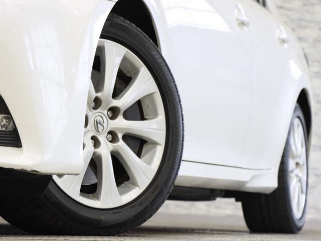 TOYOTA LEXUS GS200t 2017