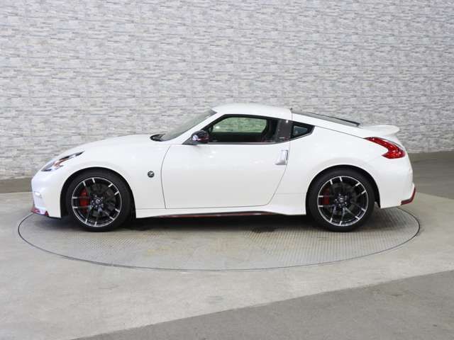 NISSAN FAIRLADY Z 2015
