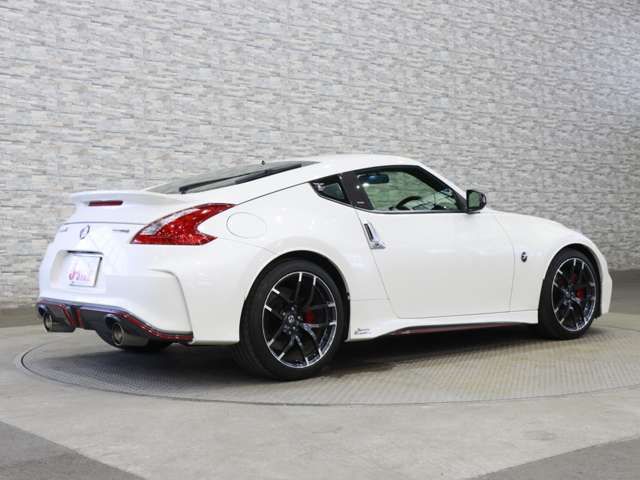 NISSAN FAIRLADY Z 2015
