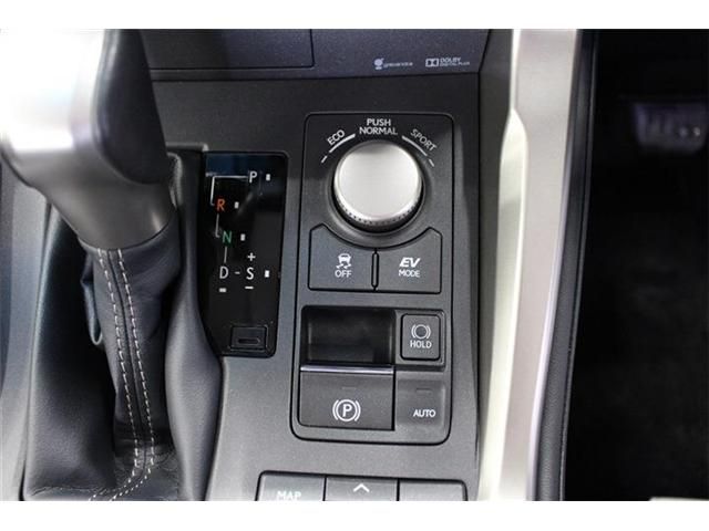 TOYOTA LEXUS NX300h AWD 2015