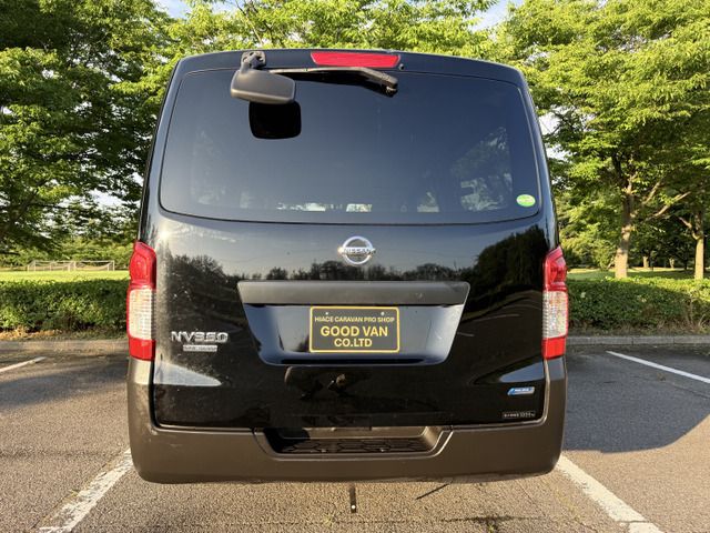 NISSAN NV350 CARAVAN 4WD 2015