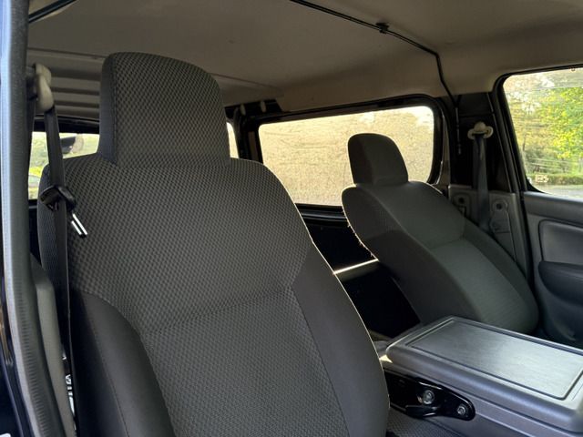 NISSAN NV350 CARAVAN 4WD 2015