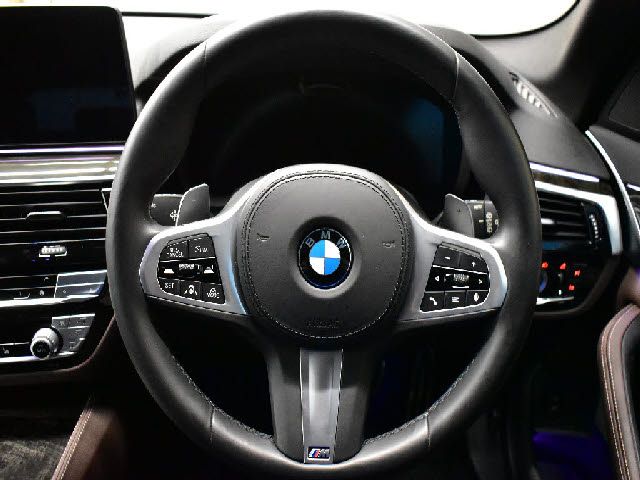 BMW BMW 5series TOURING 2020