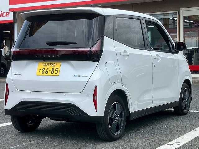 NISSAN SAKURA 2023