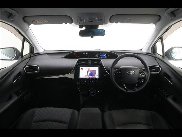 TOYOTA PRIUS PHV 2020