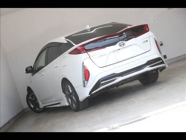 TOYOTA PRIUS PHV 2020