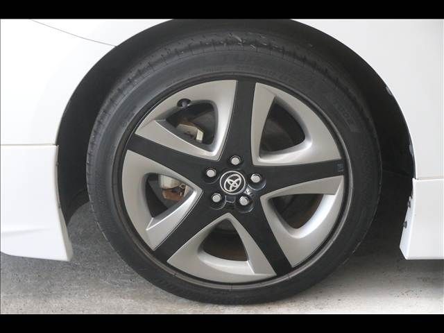 TOYOTA PRIUS PHV 2020