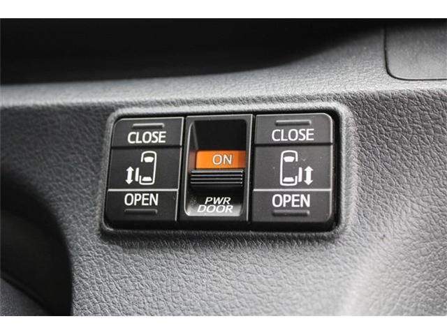 TOYOTA SIENTA HYBRID 2020