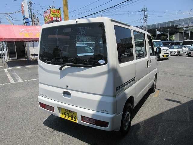 MITSUBISHI MINICAB van 2013