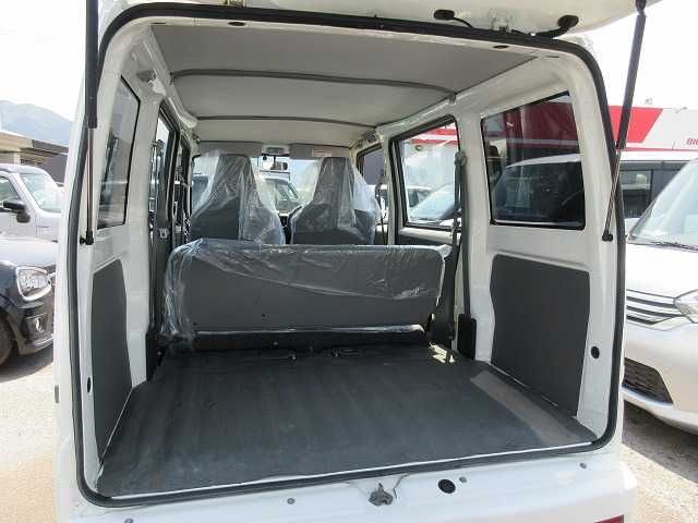 MITSUBISHI MINICAB van 2013