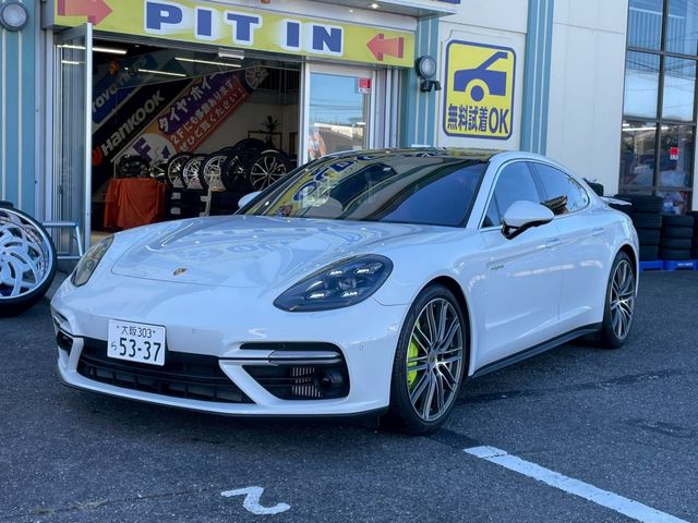 PORSCHE PORSCHE PANAMERA 2018