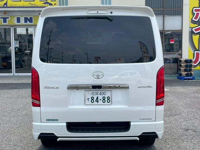 TOYOTA HIACE van 4WD 2023
