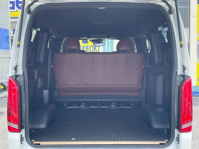 TOYOTA HIACE van 4WD 2023