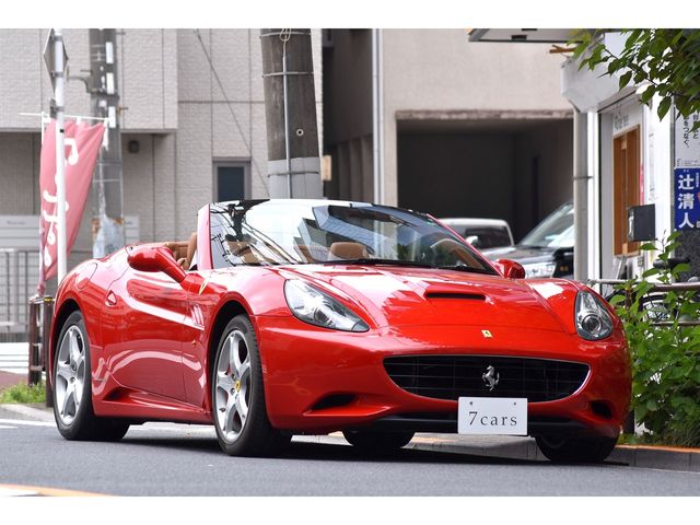 FERRARI FERRARI California 2010