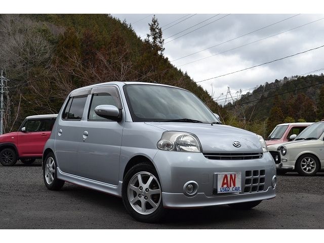 DAIHATSU ESSE CUSTOM 2009