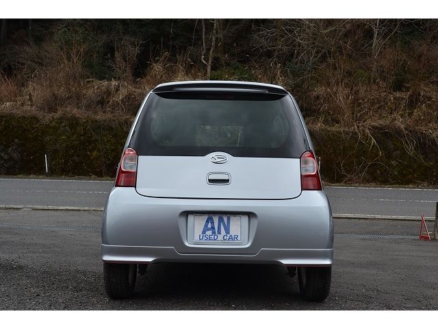 DAIHATSU ESSE CUSTOM 2009