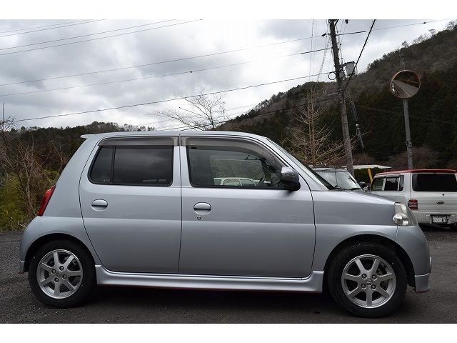 DAIHATSU ESSE CUSTOM 2009